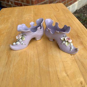 Vintage set 2960 LEFTON CHINA purple painted shoe boot, porcelain bisque, roses